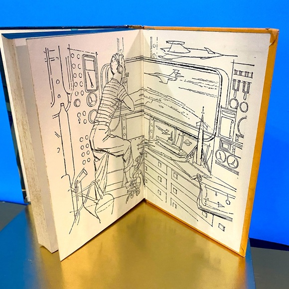 TOM SWIFT AND THE ASTEROID PIRATES VINTAGE 1963 HARDCOVER BOOK VOL 21 178 Pages - Picture 5 of 12